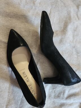 Anne Klein Black Pointed-Toe Suede Pumps with Low Heel